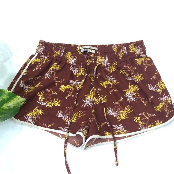 Scotch & Soda Pants - Maison Scotch Cruise Shorts with Palm Trees